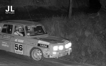 Tomàs Llasat – Màrius Llongueras (Renault 8 TS). Rallye 2000 Virajes 1972 (Foto: José Luis Cortijos)